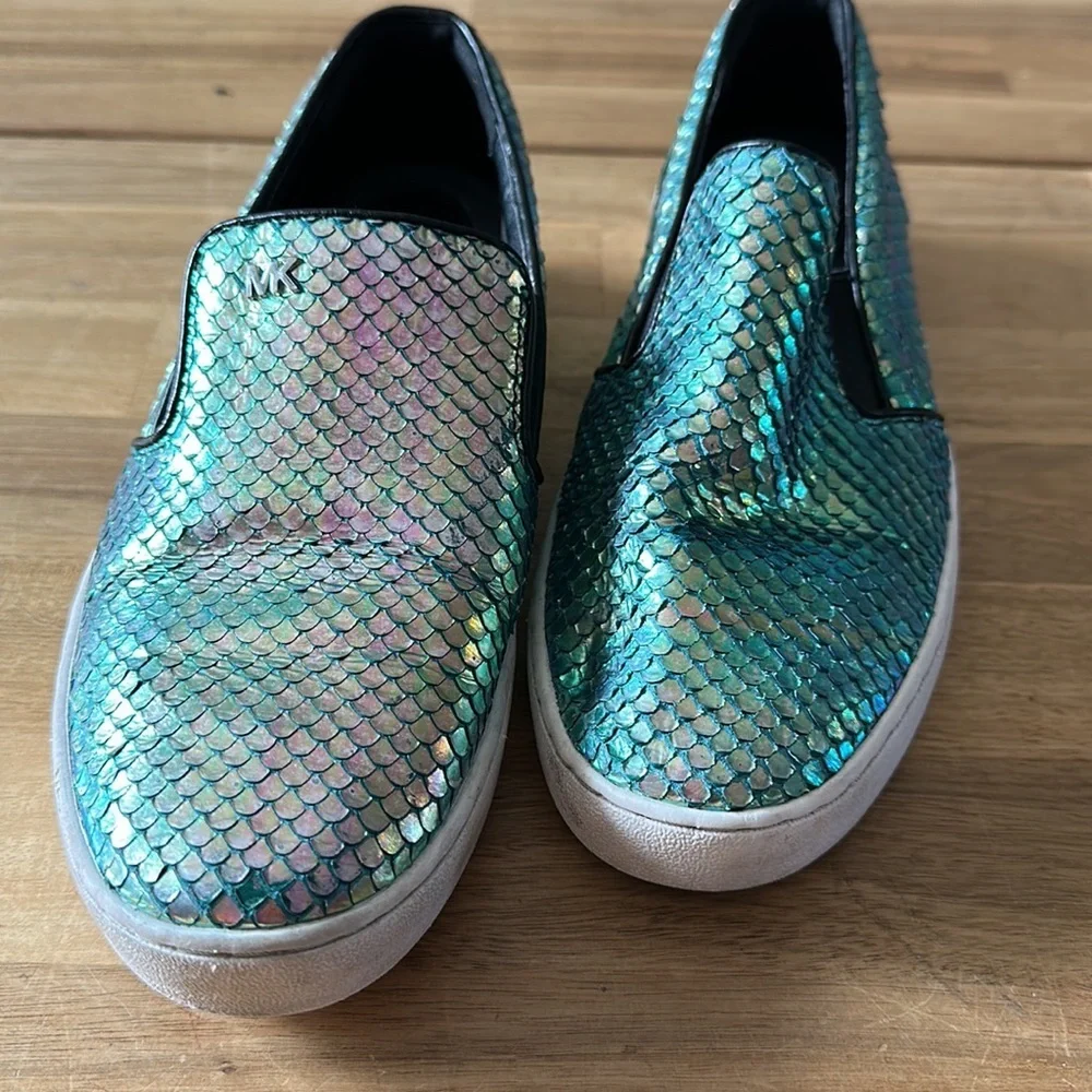 MICHAEL KORS Keaton iridescent sneakers